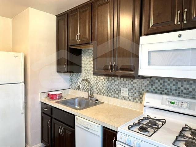 Photo - 6109 Maylane Dr