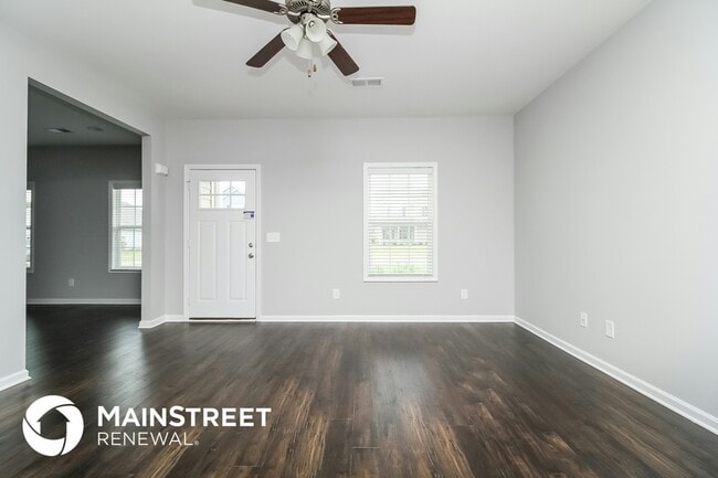 Photo - 705 Mitscher Dr
