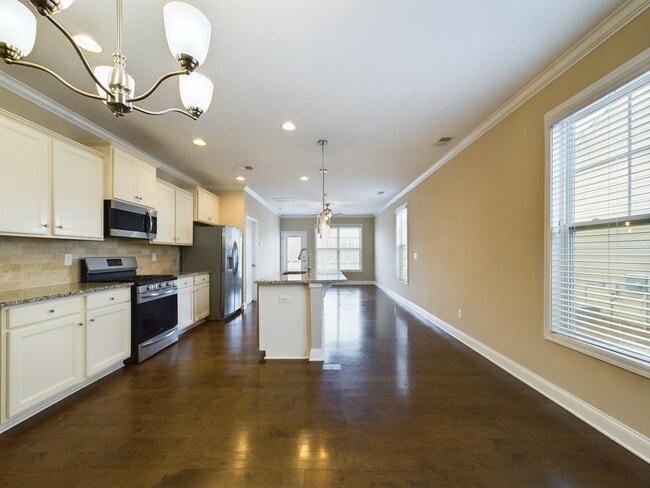 Photo - 5055 Gribble Ln