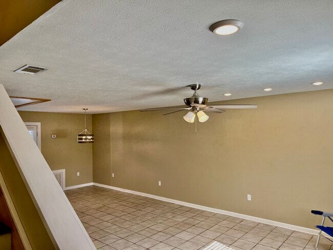 Photo - 3117 Debra Blvd