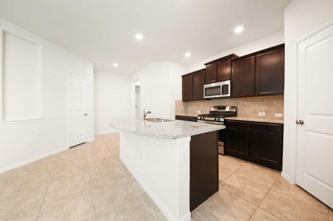 Photo - 14002 Madrigal Ln