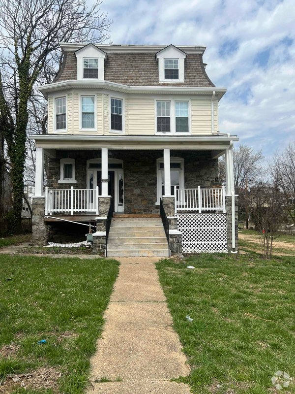 Building Photo - 2472 Shirley Ave Unit 3 Rental