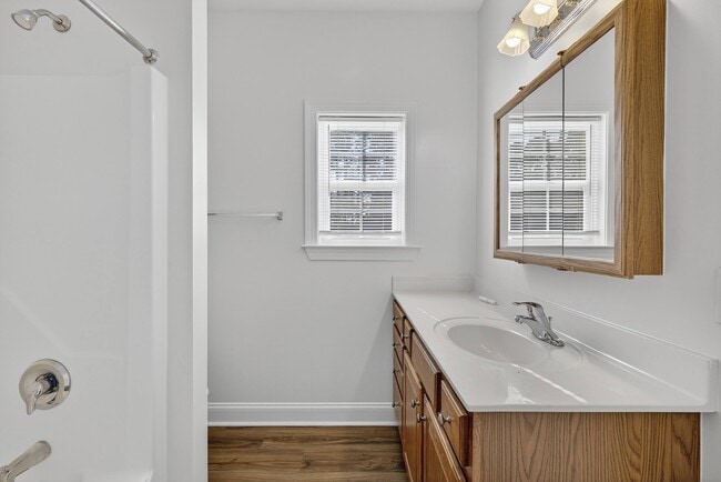 Photo - Townes at Prior