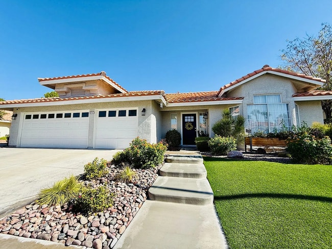 8512 Arch Bay Ln