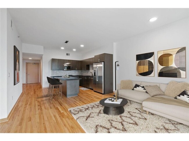 Photo - 1240 S 2nd St Unidad 225