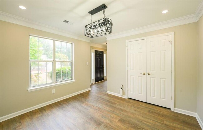 Photo - 500 Abbotts Hill Ln