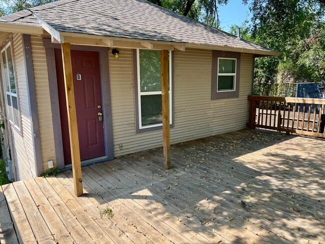 Building Photo - 3413 Cedar St Rental
