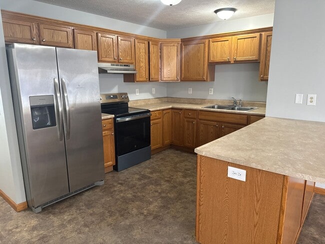 Photo - 2914 Sandy Ln