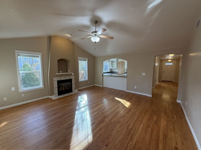 Photo - 3409 Korbel St