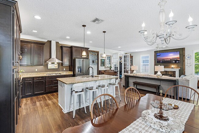 Photo - 216 Riverwalk Blvd