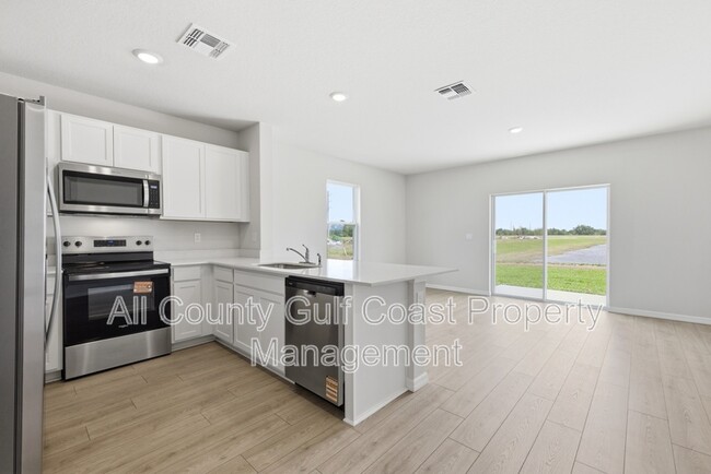 Photo - 2609 Fetlock Run