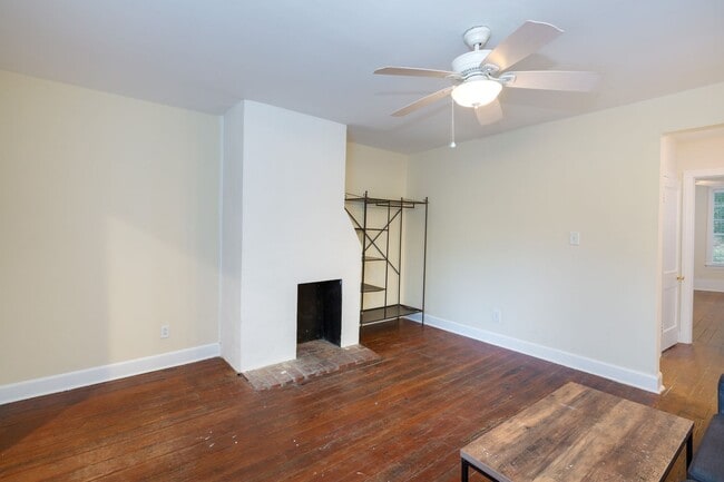 Photo - 3 Bedroom, 1.5 Bathroom Home Downtown - Charleston