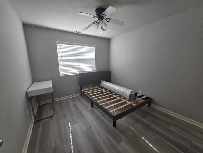 Photo - 6225 Thicket Ct