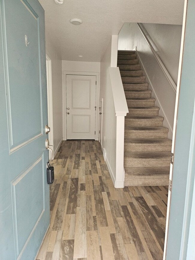 Photo - 4 Bedroom Town Home for Rent