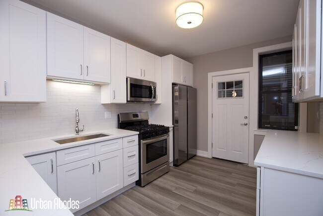 Photo - 3937 N Janssen Ave Unit A09C