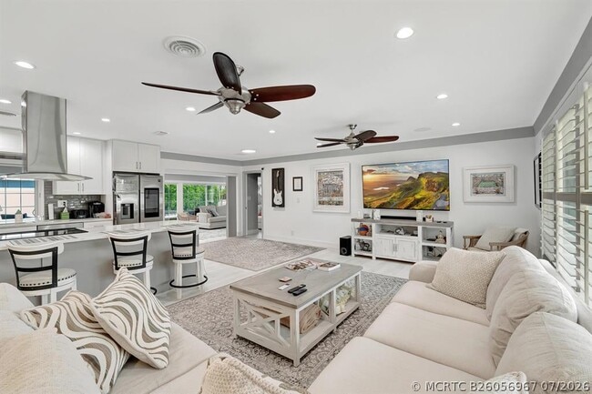 Photo - 4450 NE 23rd Ave