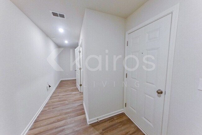 Photo - 306 Ironwood Ct