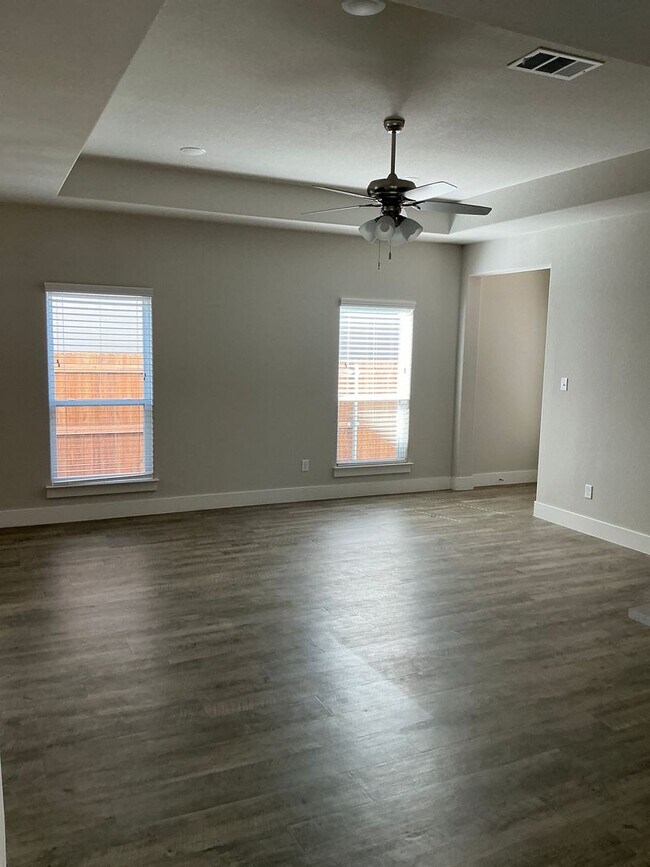 Coming Soon!! Beautiful 3/2/2 in Godley House House Rental in Godley