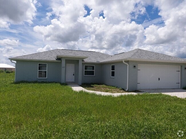 Building Photo - NEW CONSTRUCTION READY FOR MOVE-IN Rental
