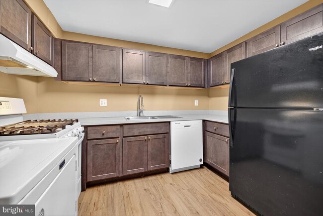 Photo - 10116 Little Pond Pl Unidad 10116