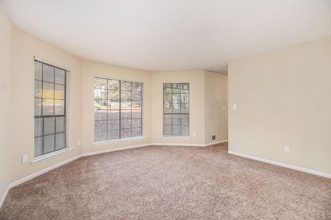 Photo - 4 Bedroom 2.5 Bath Home