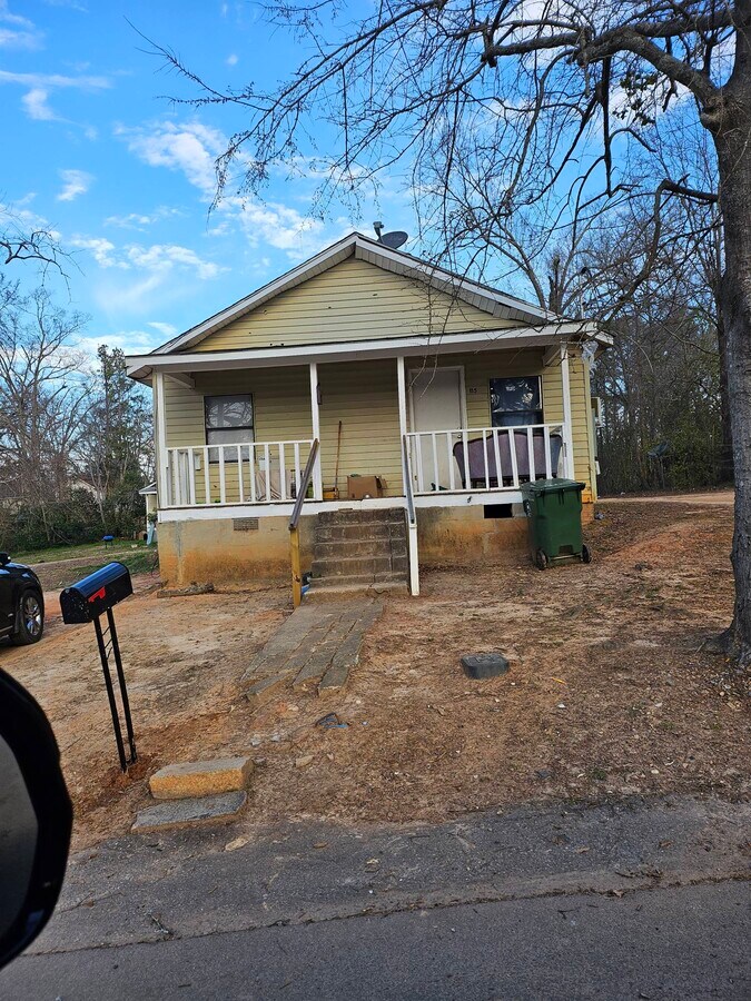 Photo - 115 Osborne Ave