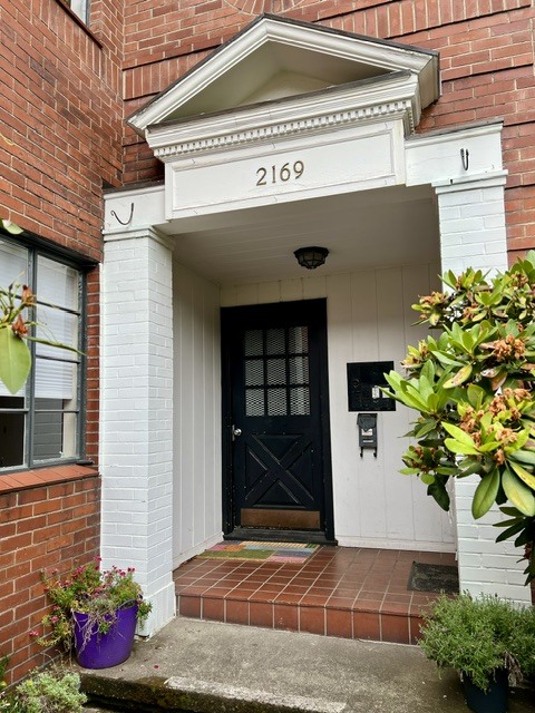 Photo - 2169 NW Irving St Unidad #10