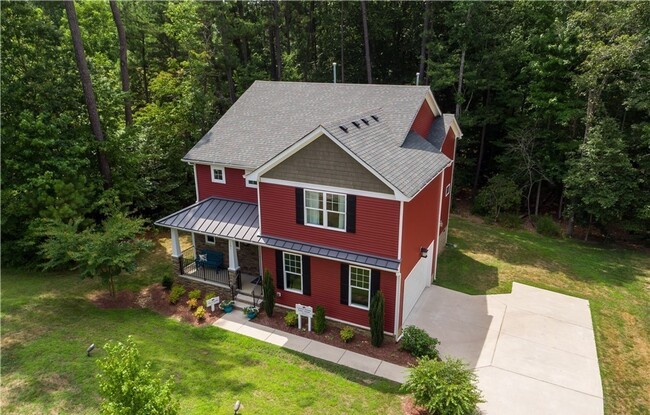 Building Photo - 4 bedrooms/3 bathrooms - The Oakes At Fenton Mill