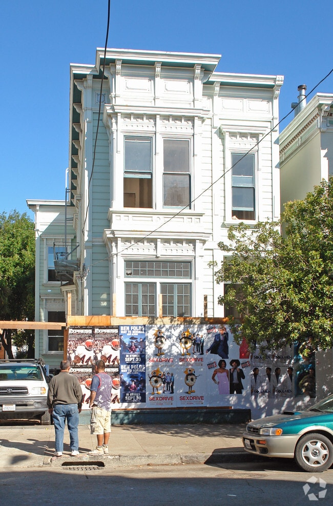 Photo - 1832 Page St