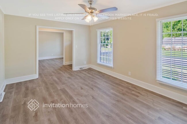 Photo - 4213 Gladstone Ln