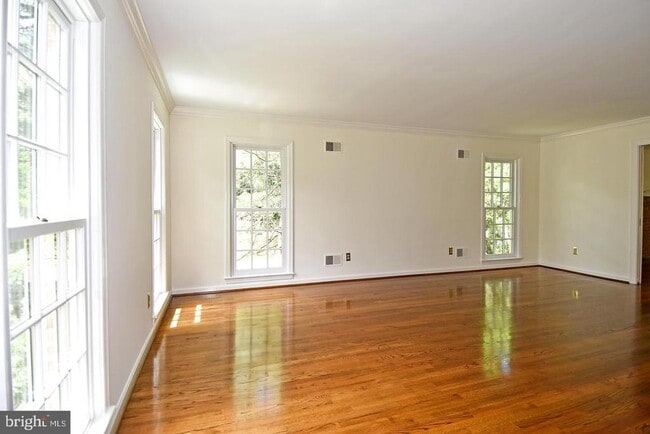 Photo - 7646 Huntmaster Ln