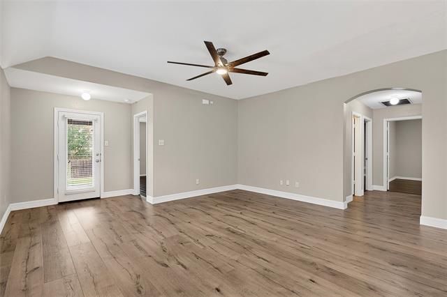 Photo - 3255 Emerson Rd