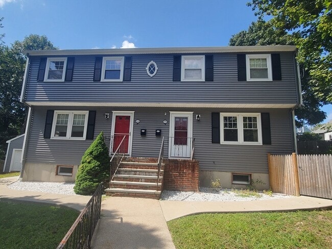 Photo - 135 Ashcroft St Unit 1