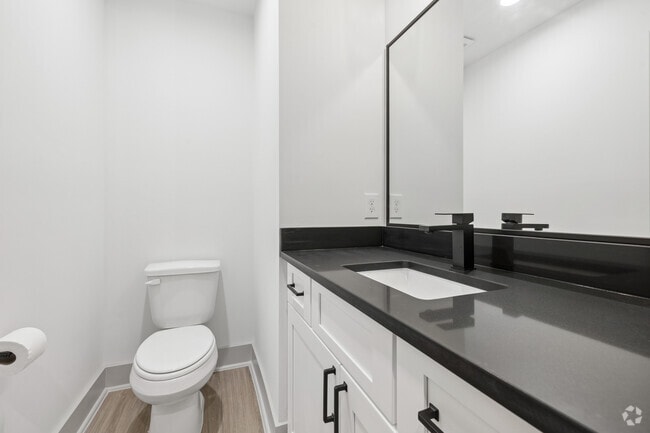 3BR, 3.5BA - 1,716SF - Half Bathroom