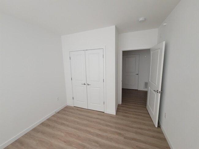 Photo - 306 Bergen Ave Unidad 405