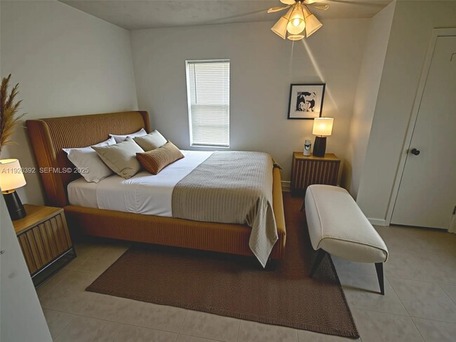 Photo - 815 Foster Rd Unit 1-2