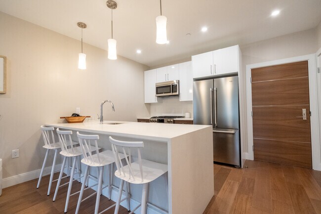 Photo - The Armstrong