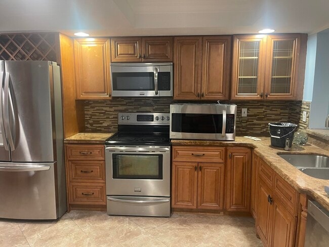 Photo - 6667 Racquet Club Dr Unit 182