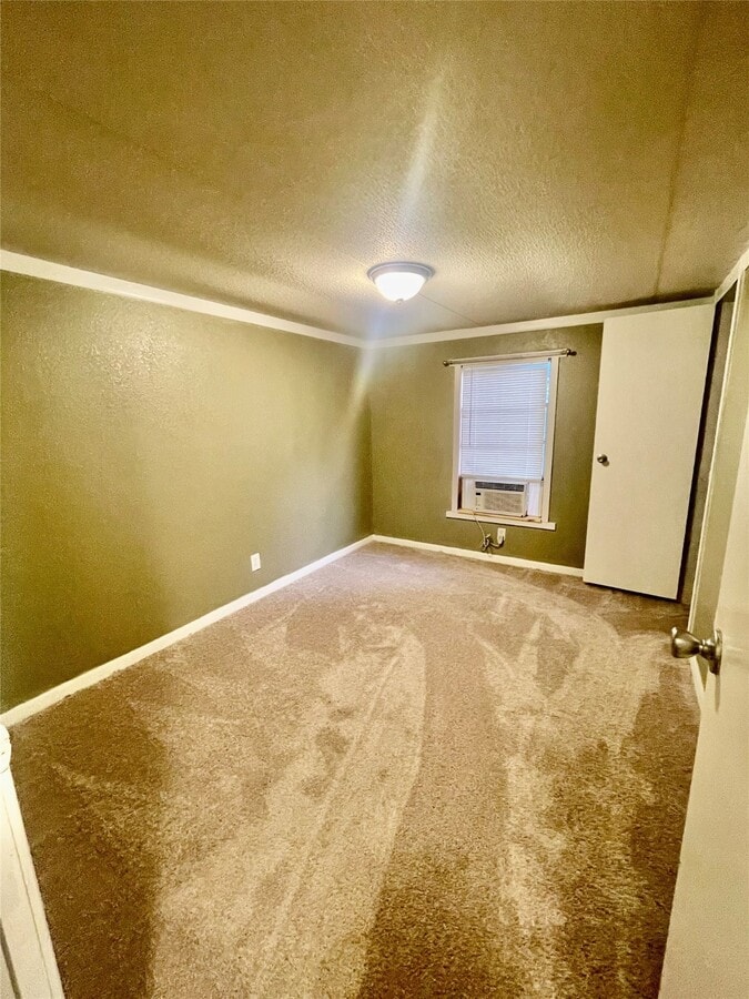 Photo - 625 Golden Bend Dr