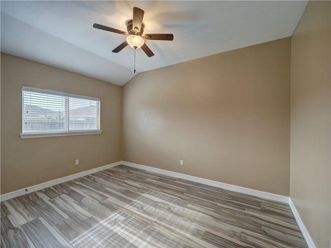 Photo - 4 BD 2BTH house in Flour Bluff