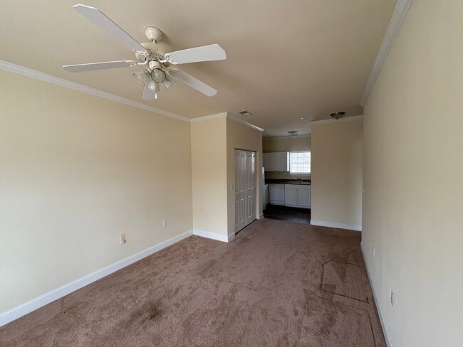 Photo - 1bed, 1bath unit available!