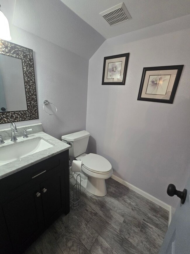 Photo - Cozy 2 bed 2 bath