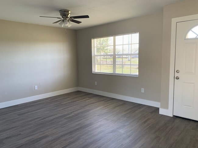 Photo - 5618 S 12th Ave