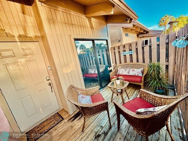 Photo - 2121 SW 82nd Ave