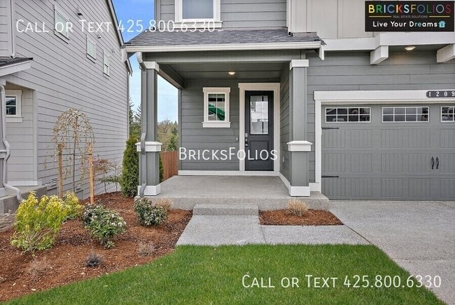 Photo - 1209 SW Pendleton Way