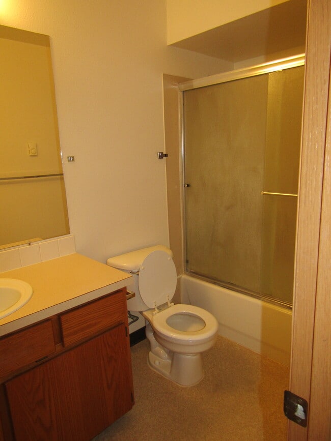 Photo - 751 W 1st St Unit 751 W First