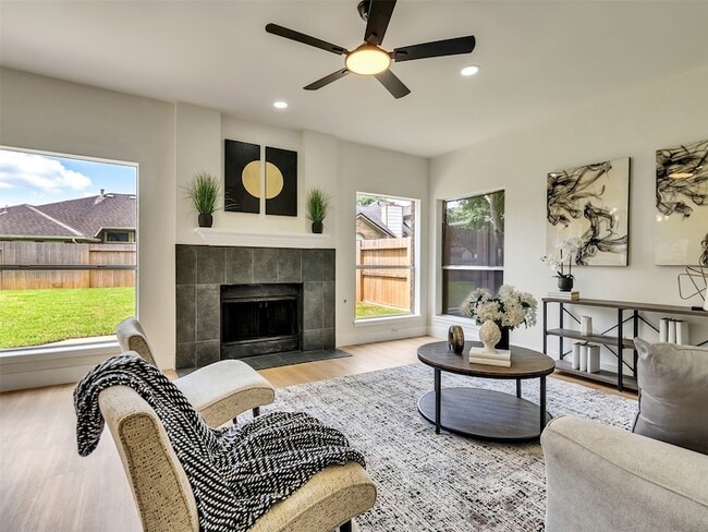 Photo - 246 Cedar Elm Ln