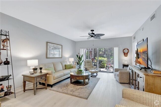 Building Photo - 7811 Regal Heron Cir Unit 4-102 Rental