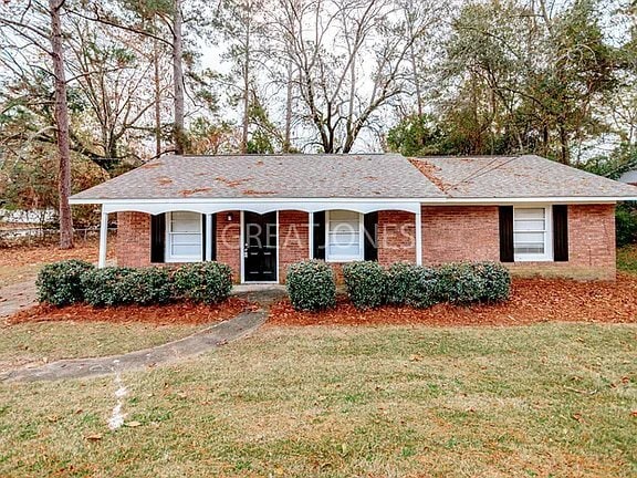 Building Photo - 5760 Valleybrook Rd