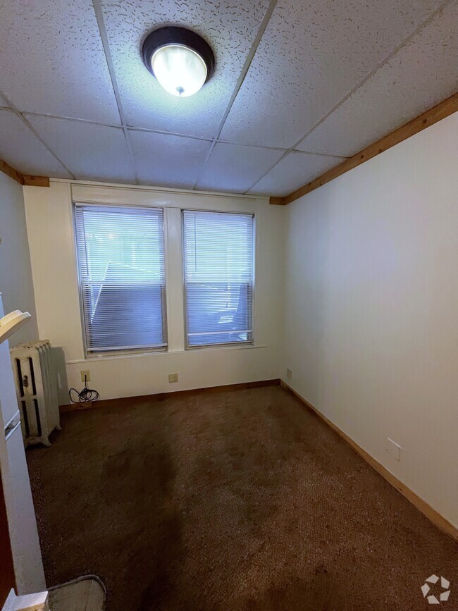 Building Photo - Studio in Downtown Salt Lake! Unit 11 Rental